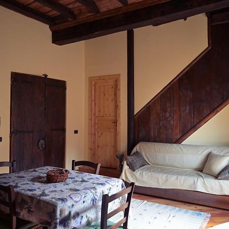 Hotel La Casa Del Castellano Cinzano Exterior foto